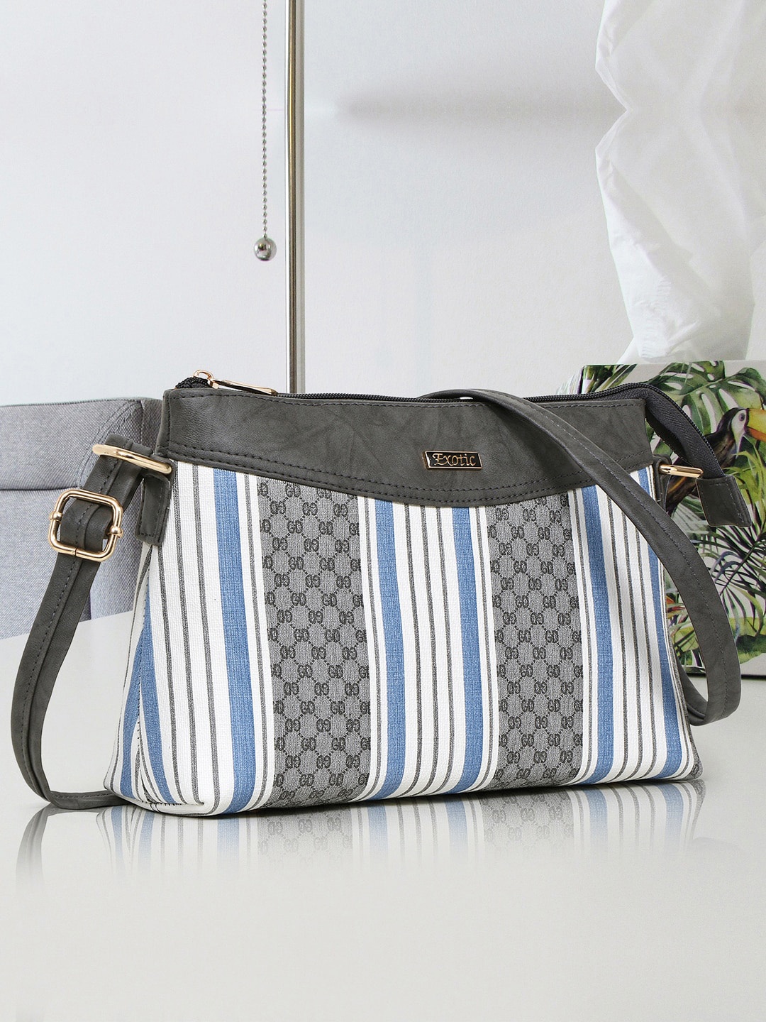 

Exotic Printed Structured Sling Bag, Grey