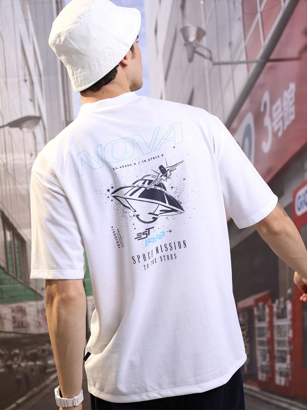 

KETCH White Graphic Printed Drop-Shoulder Oversized T-shirt