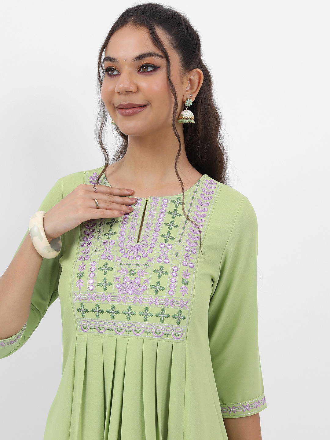 

Vishudh Floral Embroidered Keyhole Neck Mirror Work A-Line Kurta, Green
