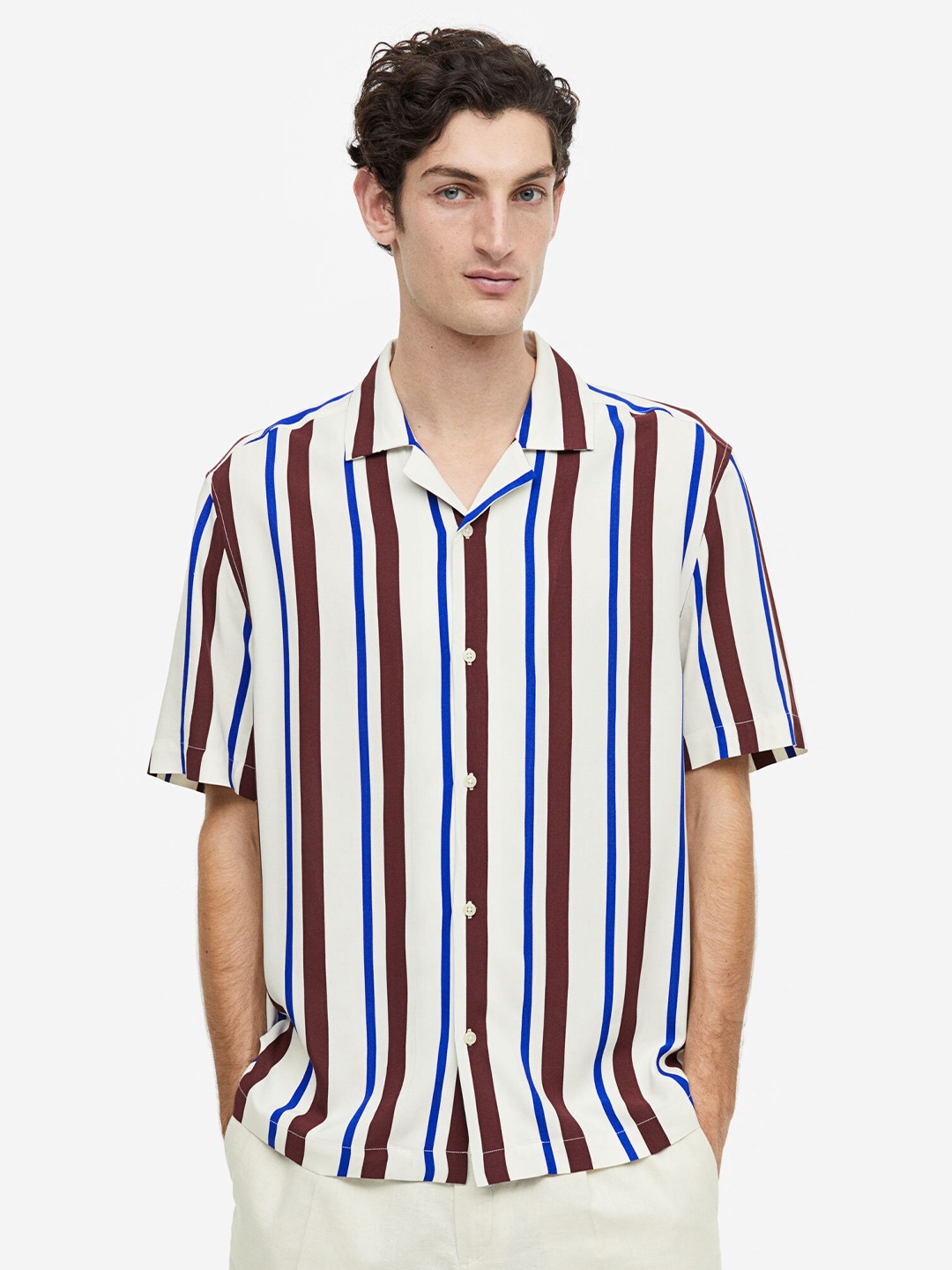 

H&M Relaxed Fit Patterned Resort Shirt, White