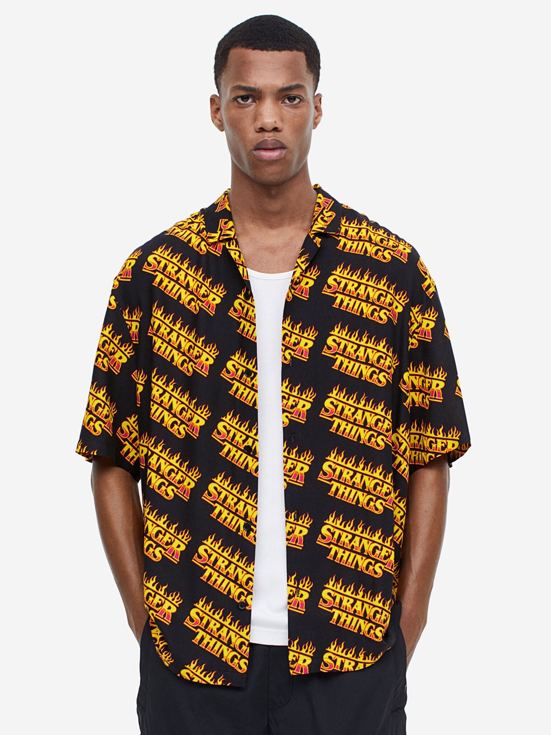 

H&M Relaxed Fit Patterned Resort Shirt, Black