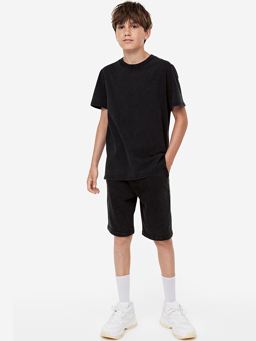 

H&M Boys 2-Piece T-shirt And Shorts Set, Black