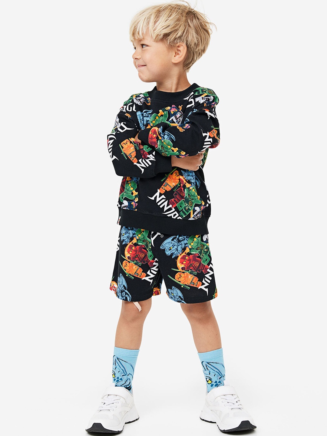 

H&M Boys Ninjago Printed Pull-On Shorts, Black