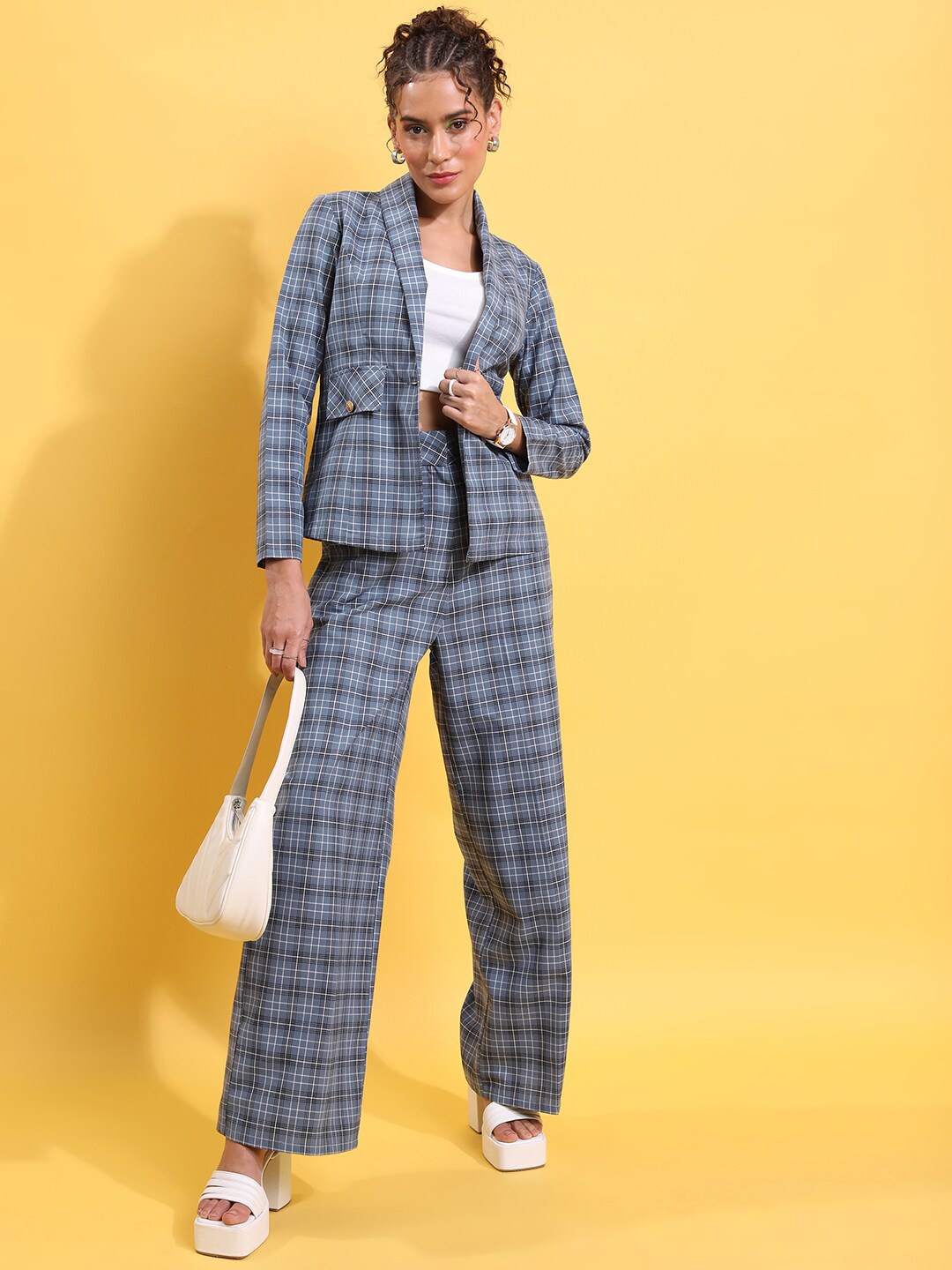 

Tokyo Talkies Checked Blazer With Flared Trousers, Grey
