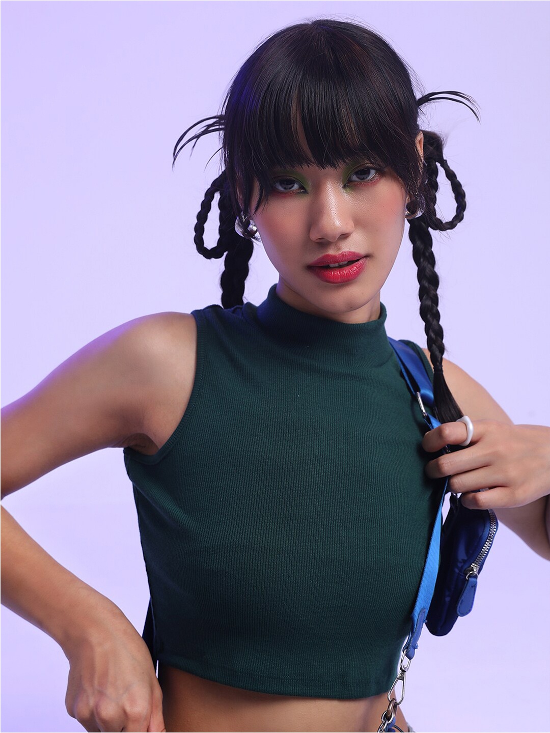 

Tokyo Talkies Green High Neck Sleeveless Fitted Crop Top