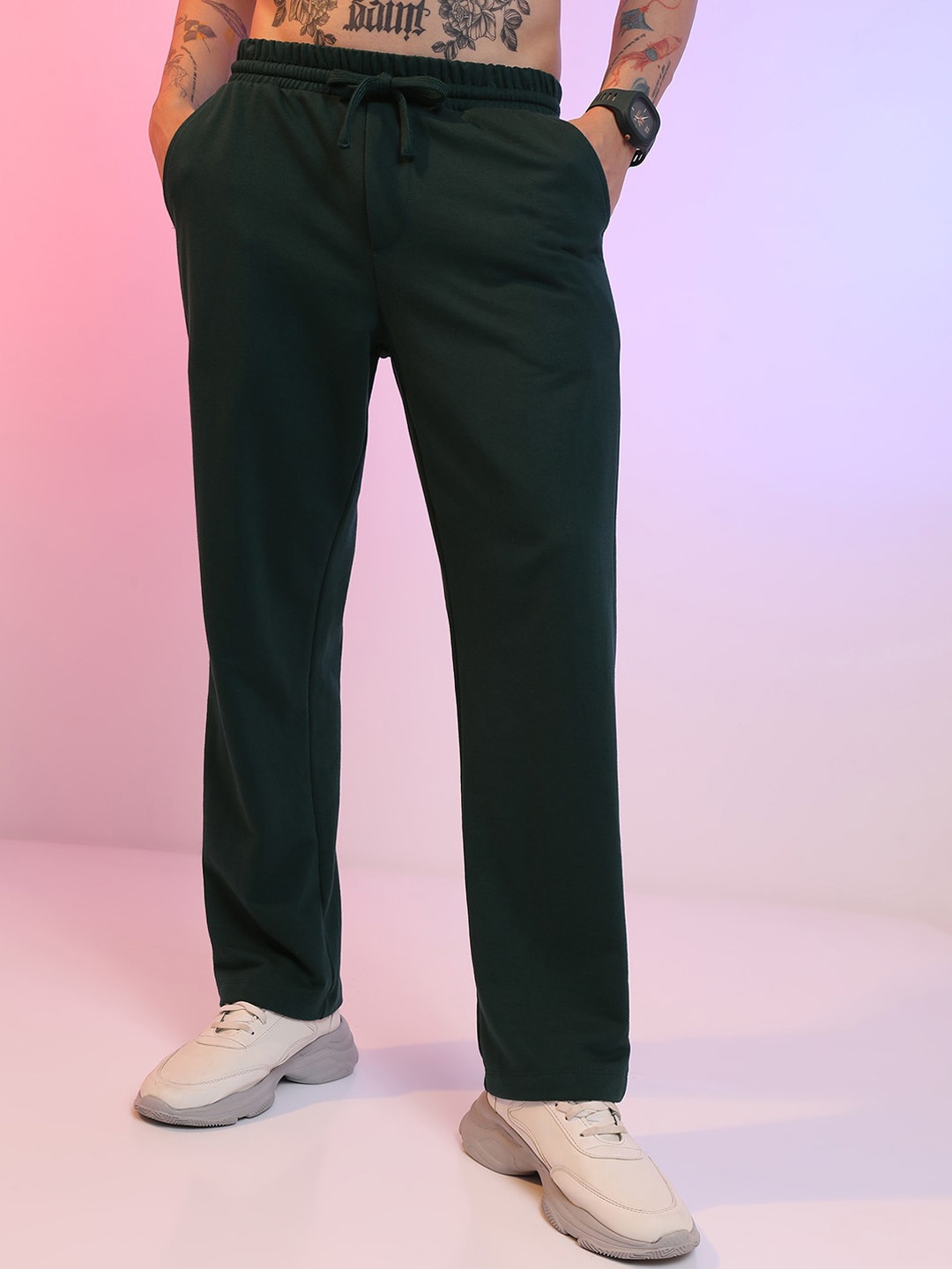 

HIGHLANDER Men Knitted Green Relaxed Fit Straight Trouser