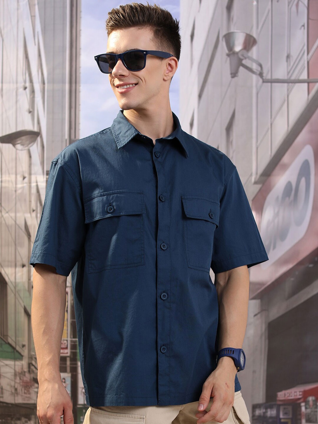 

HIGHLANDER Men Blue Drop Shoulder Boxy Oversized Fit Shirt