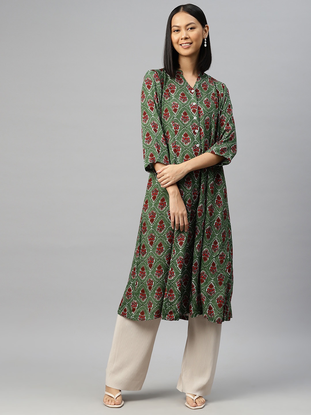 

Ayaany Women Ethnic Motifs Printed Cotton Kurta, Green