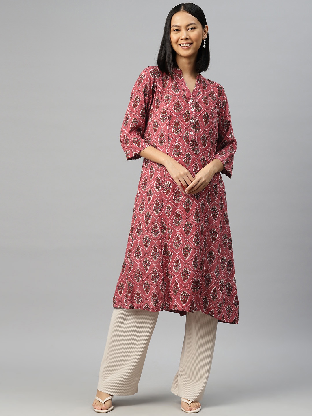 

Ayaany Women Ethnic Motifs Printed Cotton Kurta, Red