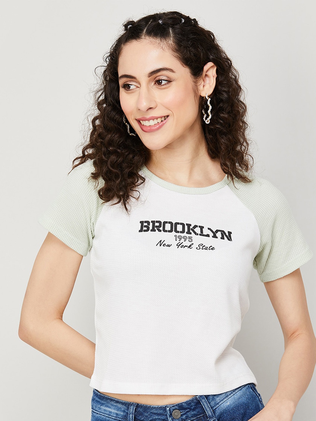 

Ginger by Lifestyle Typography Print Raglan Sleeve Crop Top, Green