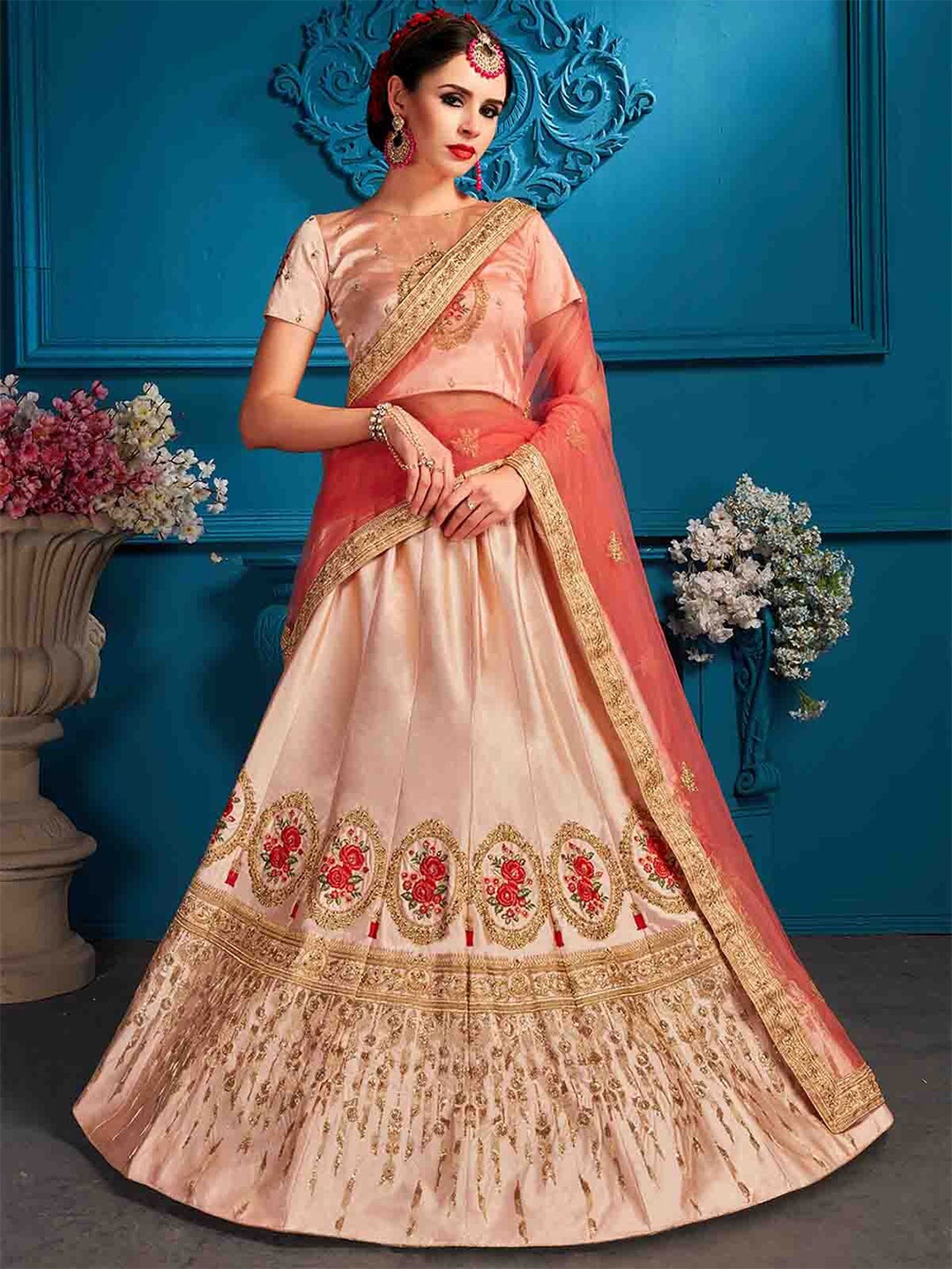 

ODETTE Peach-Coloured & Green Embroidered Thread Work Semi-Stitched Lehenga & Unstitched Blouse With Dupatta
