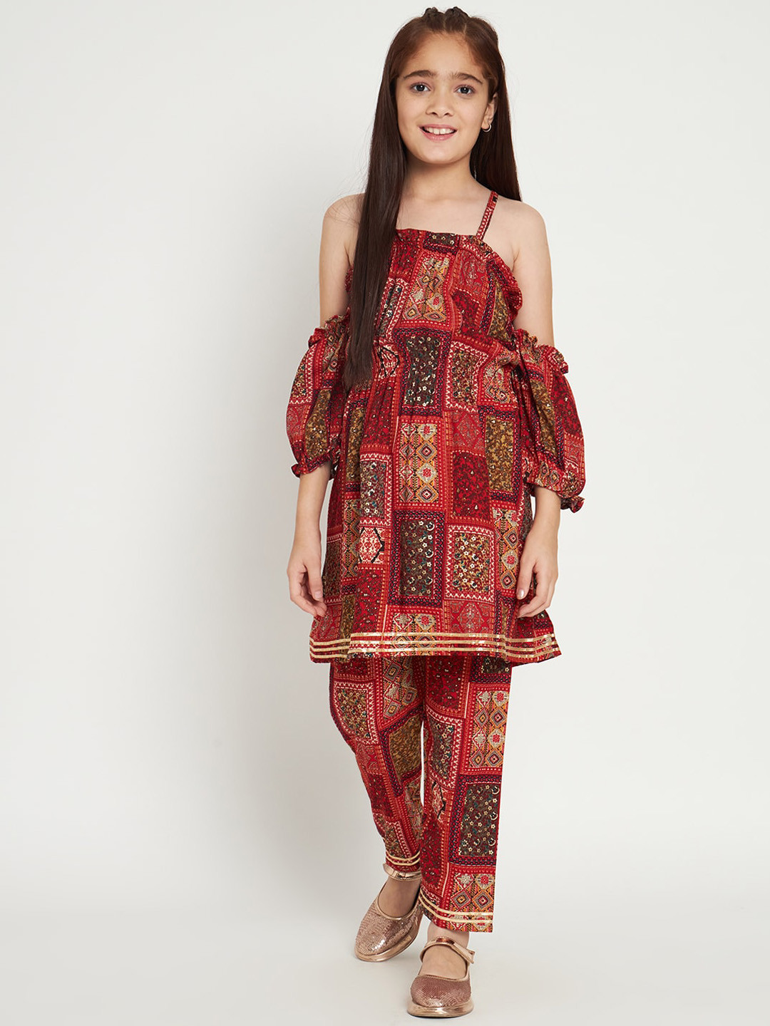 

Readiprint Fashions Girls Ethnic Motifs Printed Pleated Kurta with Pyjamas, Maroon