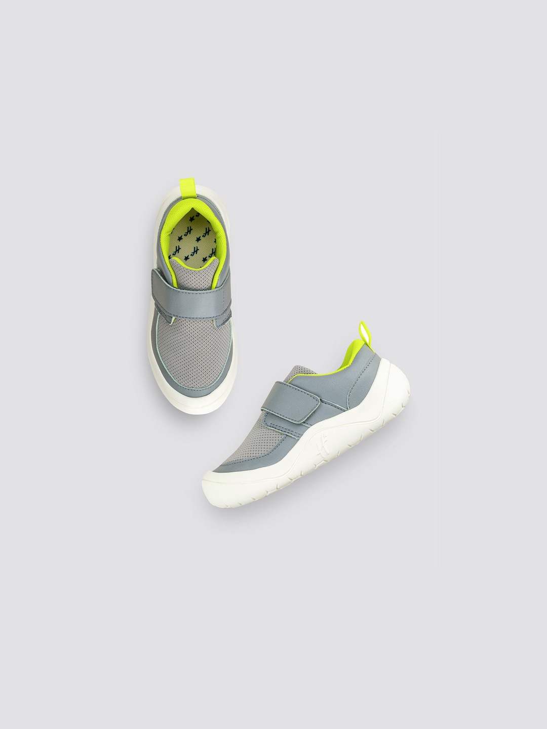 

H By Hamleys Boys Textured Velcro Sneakers, Grey