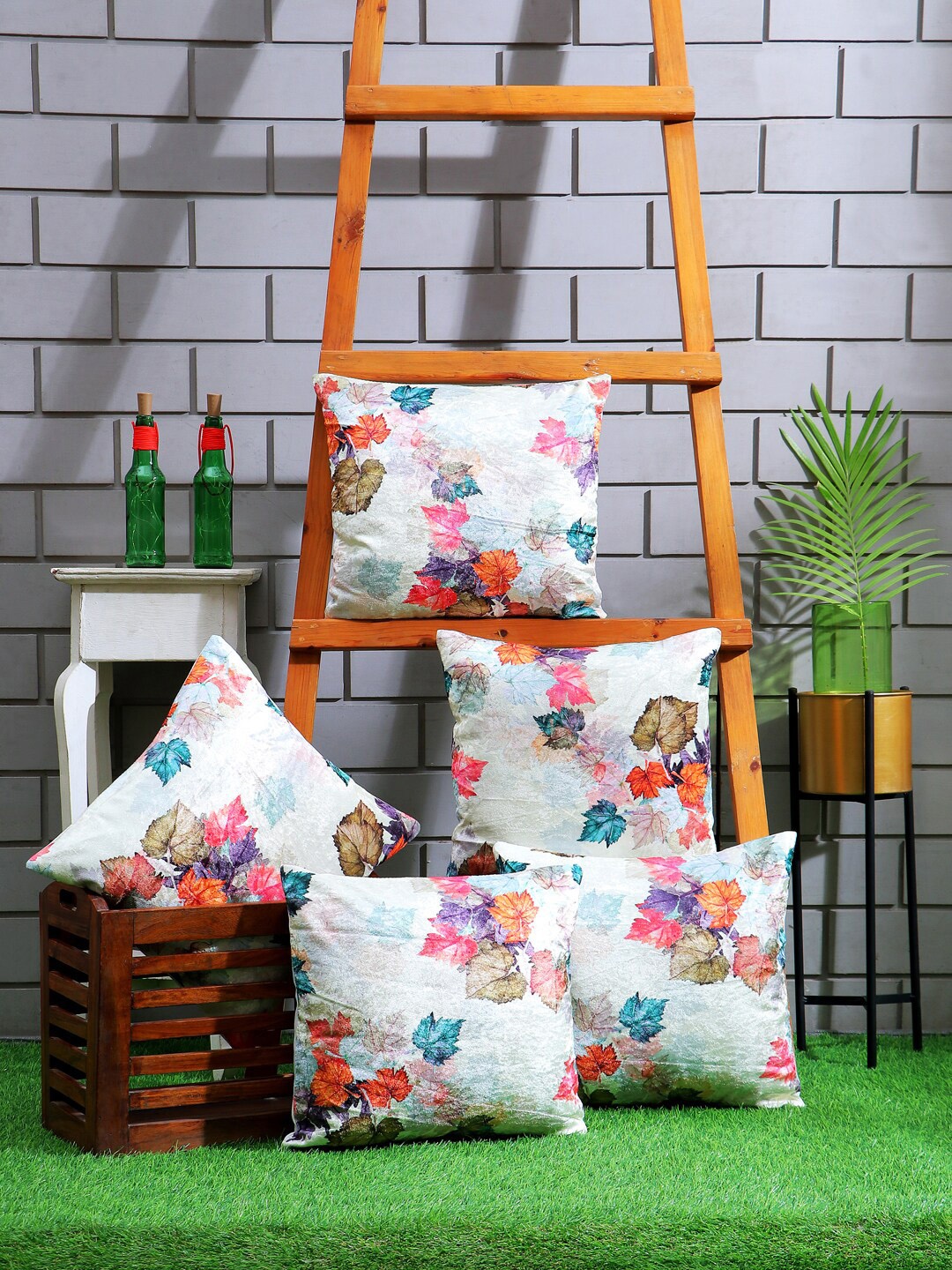 

Nendle Yellow & Blue 5 Pieces Floral Velvet Square Cushion Covers