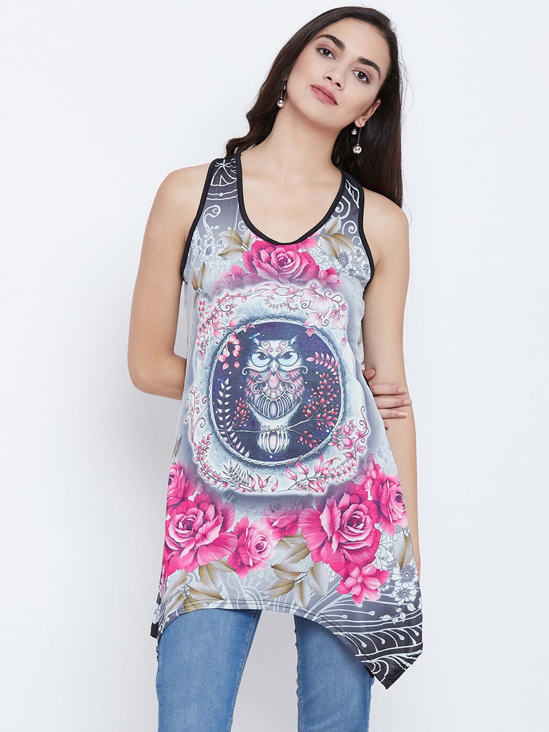 

Camey Graphic Printed Longline Regular Top, Black