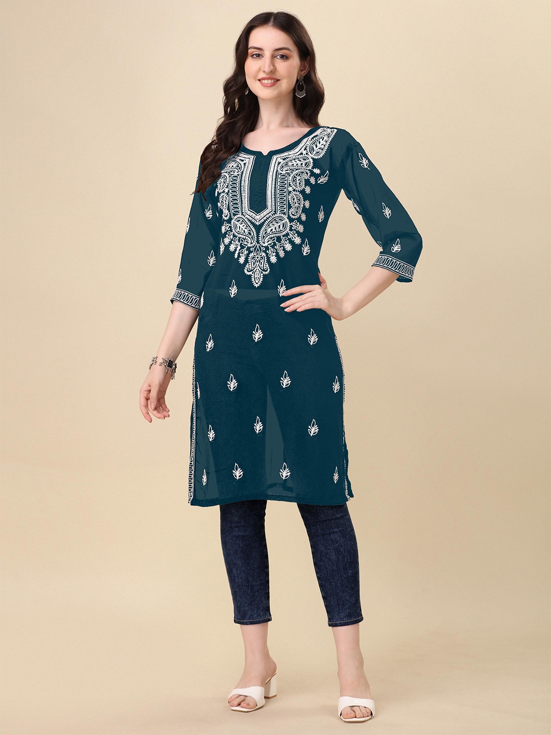 

Shree Ramkrishna Fab Floral Embroidered Pure Georgette A-line Kurta, Teal