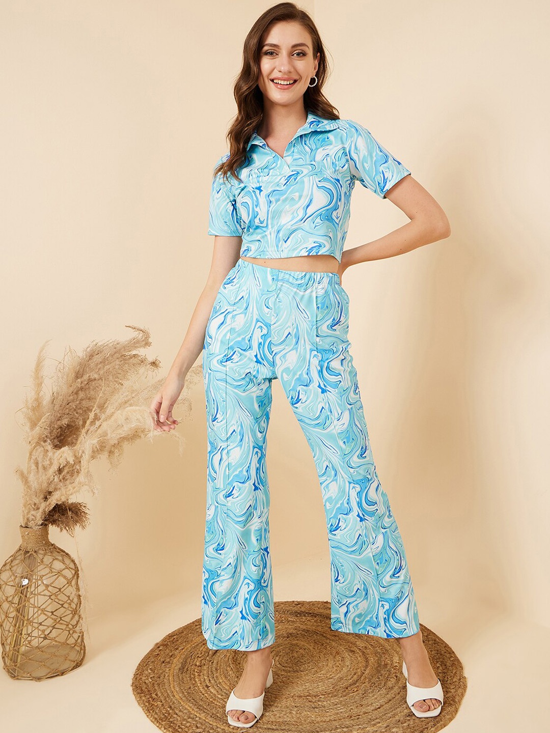 

RARE Blue White Abstract Printed Top With Trousers