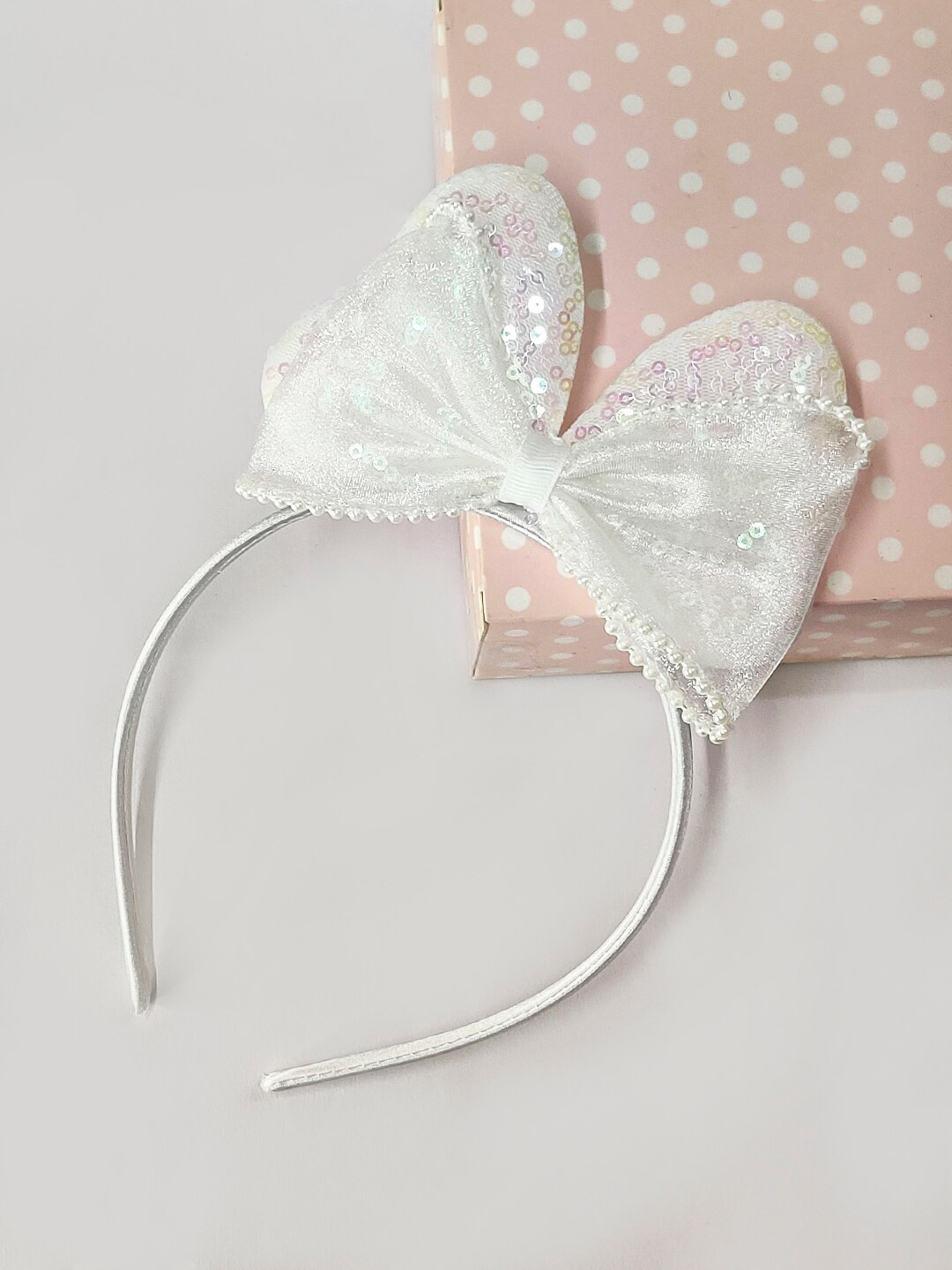 

The Magic Wand Girls Embellished Hairband, White