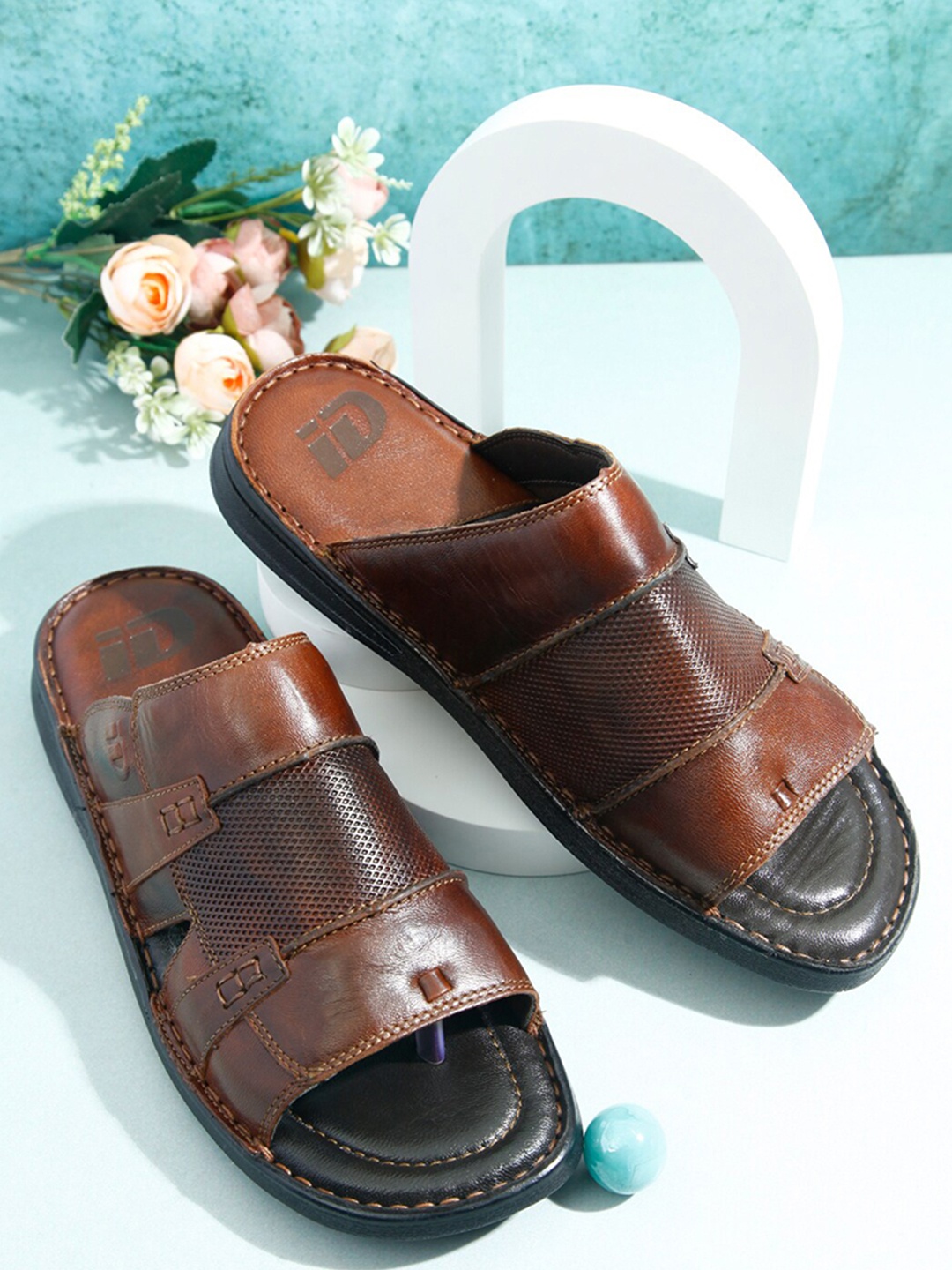 

ID Leather Comfort Sandals, Tan