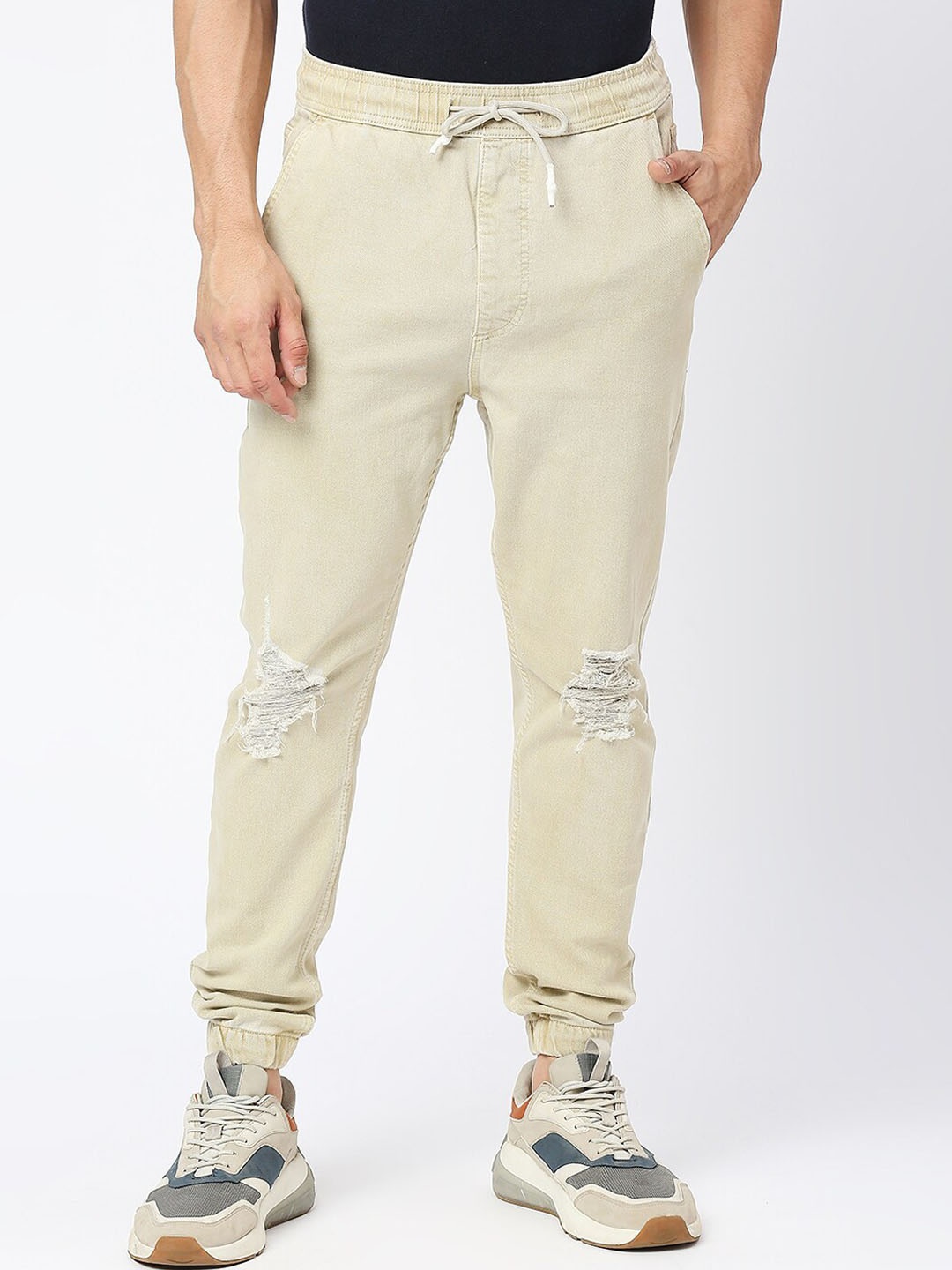 

LOVEGEN Men Relaxed Fit Mildly Distressed Clean Look Jogger Jeans, Beige
