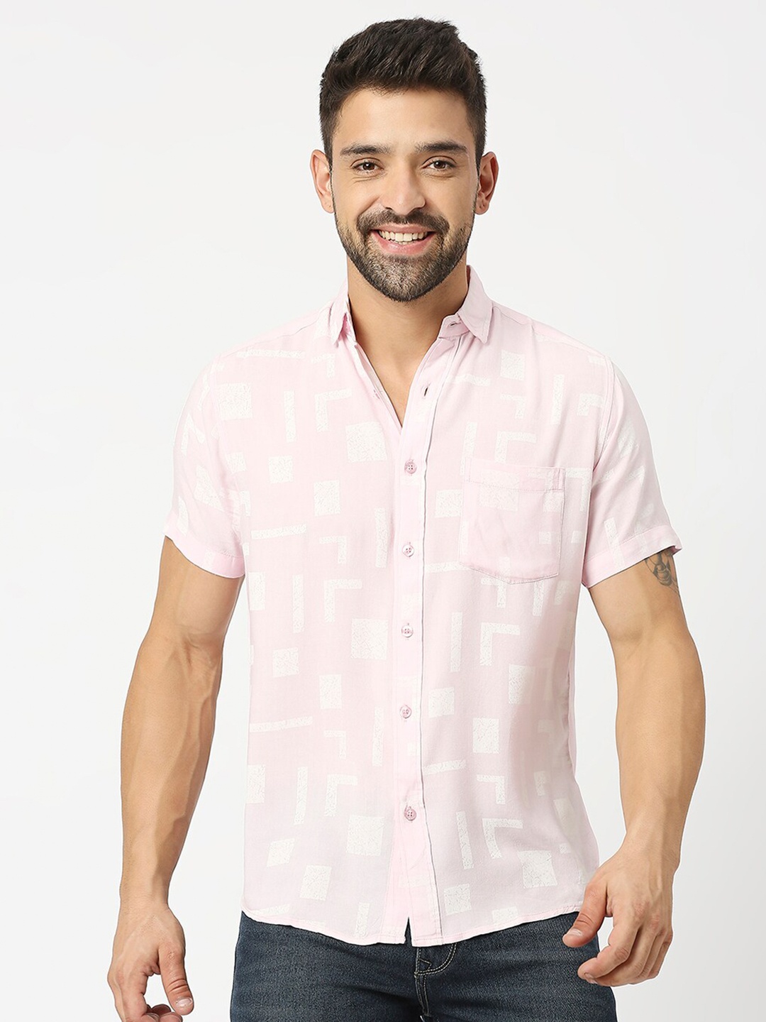 

MOD ECRU Geometric Print Short Sleeve Casual Shirt, Pink