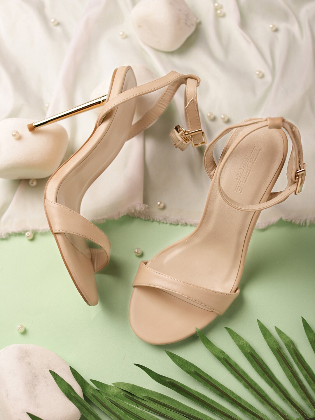 

Truffle Collection PU Slim Heels, Nude
