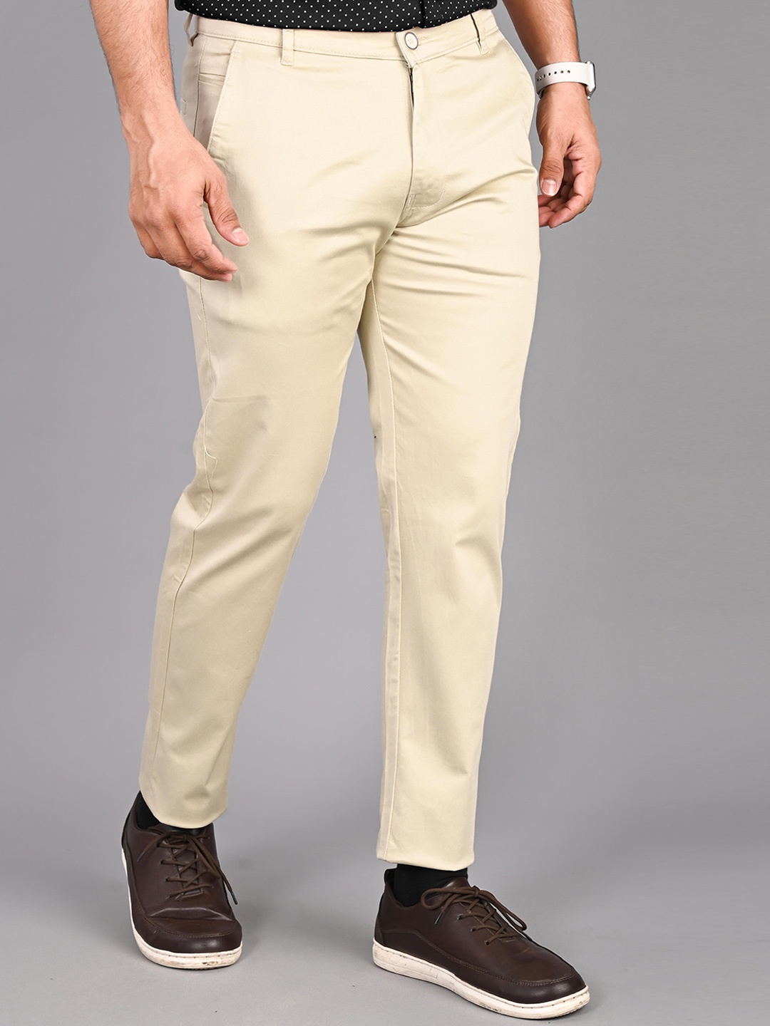 

FUBAR Men Slim Fit Easy Wash Chinos Trousers, Cream