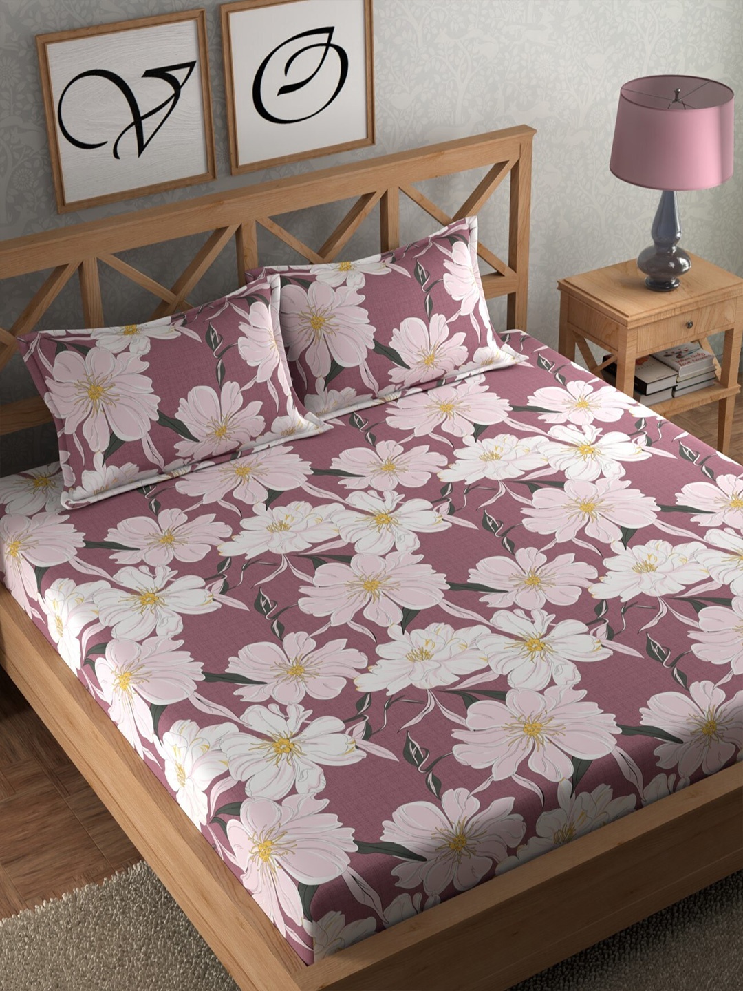 

CG HOMES Purple & White Floral Microfiber 180 TC Queen Bedsheet With 2 Pillow Covers