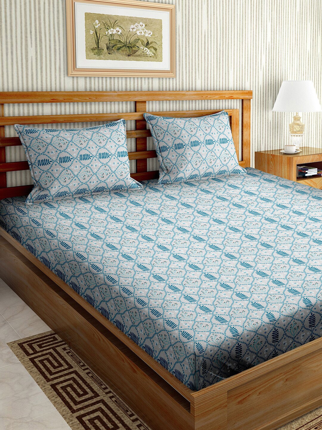 

BELLA CASA Stella Blue & White Floral Cotton 180 TC King Bedsheet with 2 Pillow Covers