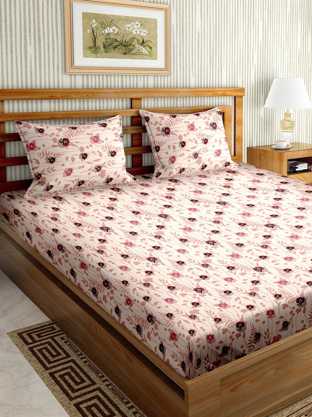 

BELLA CASA Stella Peach-Coloured Floral Cotton 180 TC King Bedsheet & 2 Pillow Covers