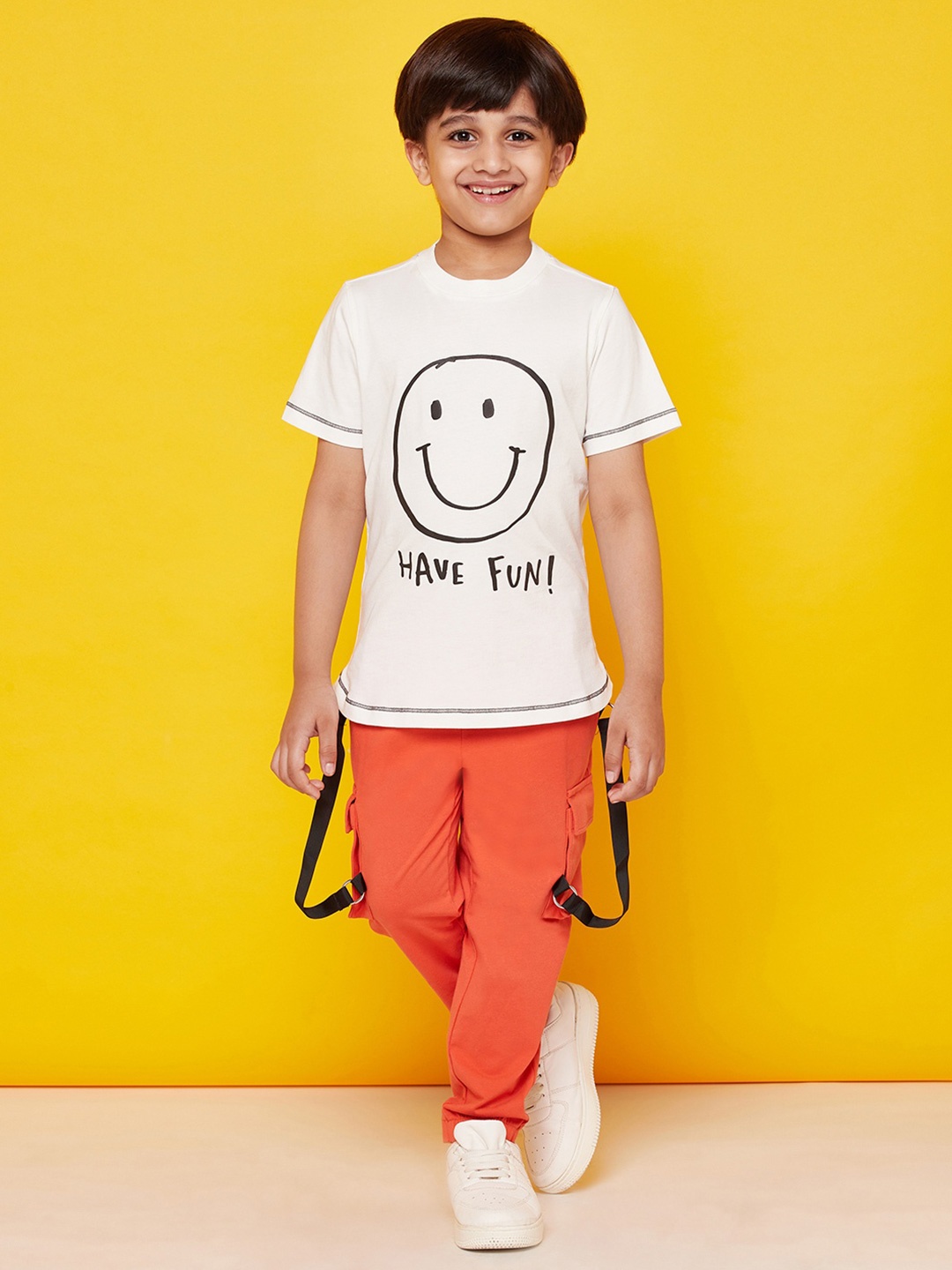 

SPUNKIES Boys White & Orange Printed T-shirt with Trousers