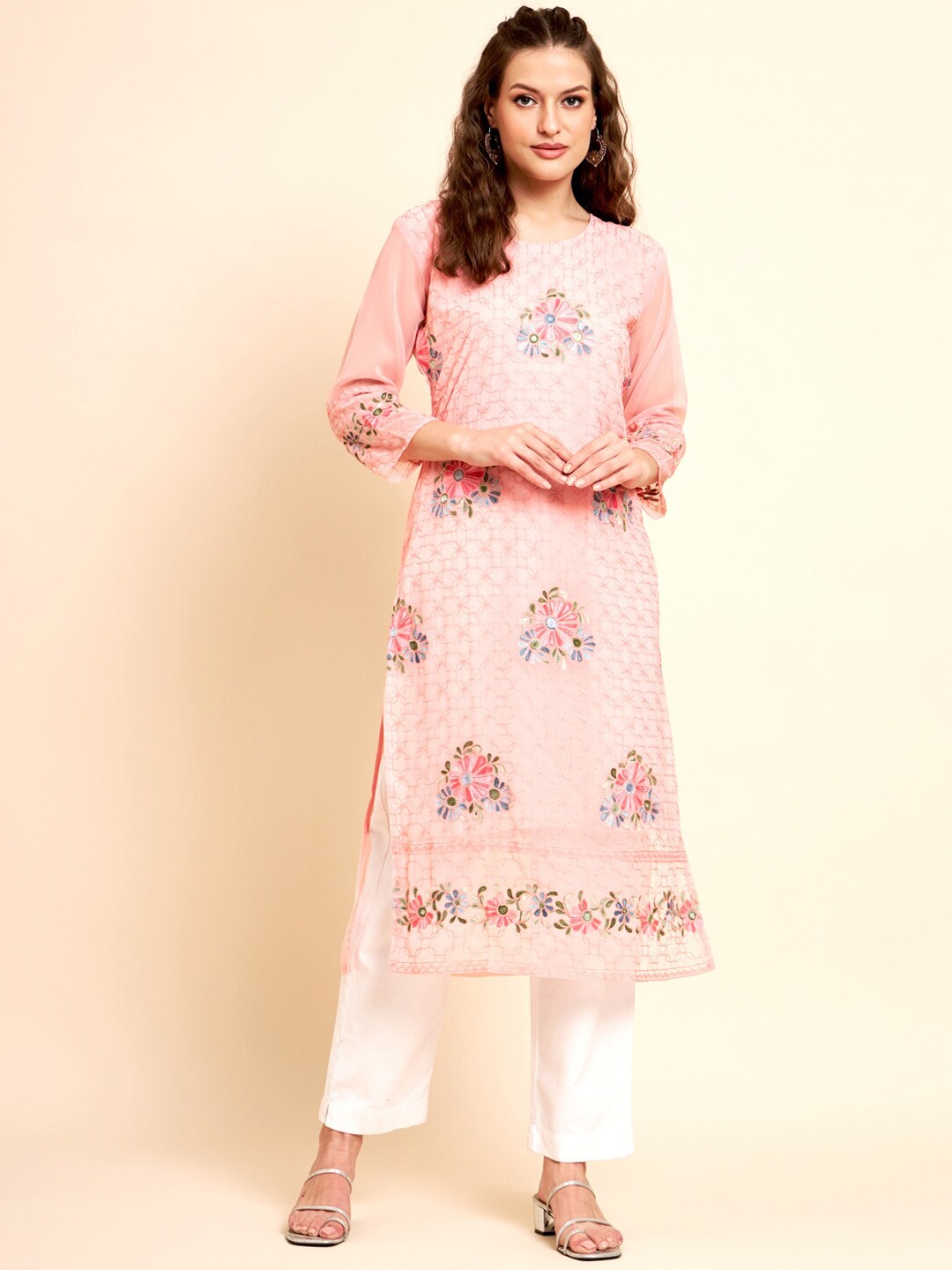 

VAIRAGEE Floral Embroidered Thread Work Pure Georgette Straight Kurta, Peach