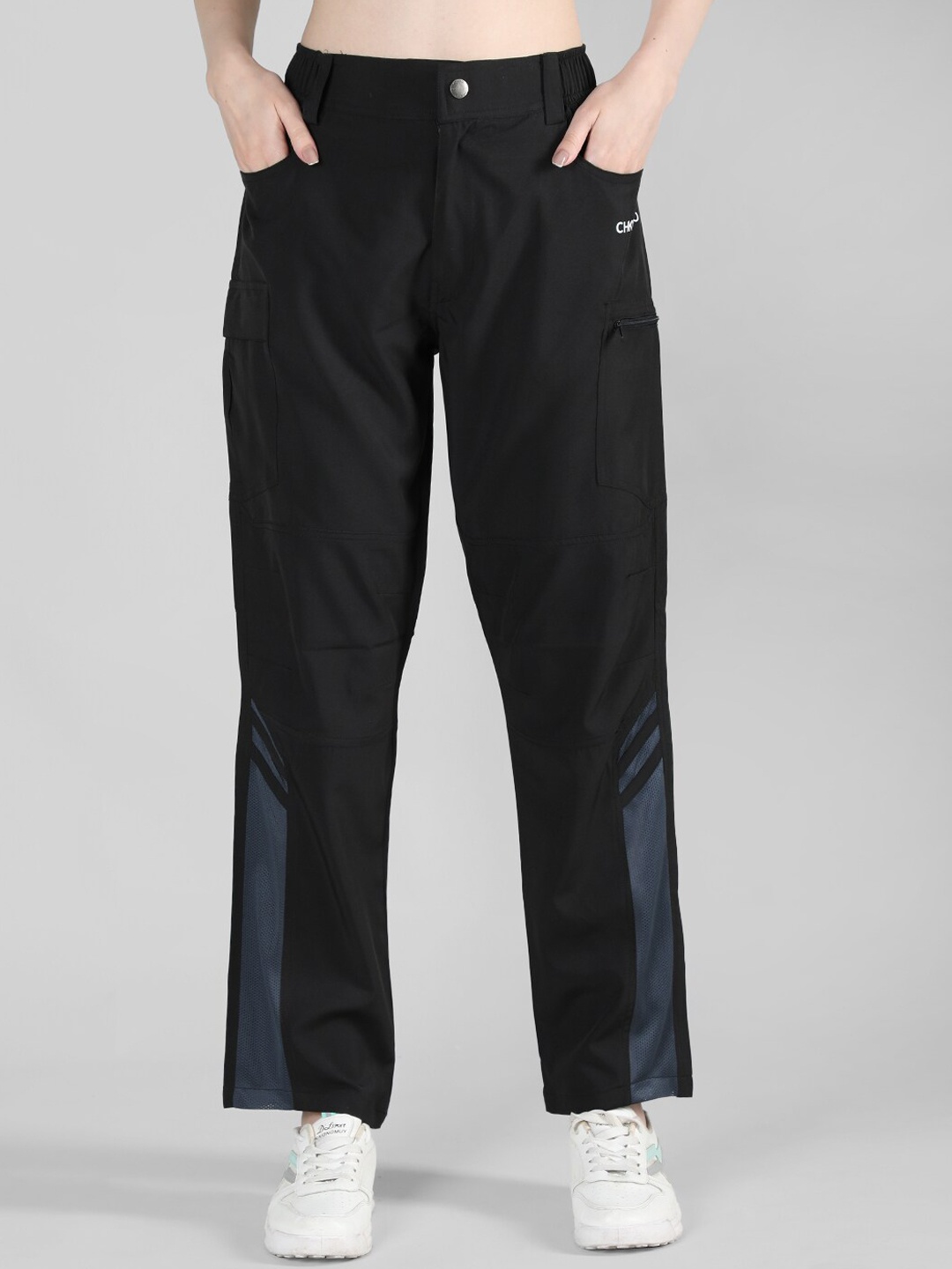 

CHKOKKO Women Mid-Rise Track Pants, Black