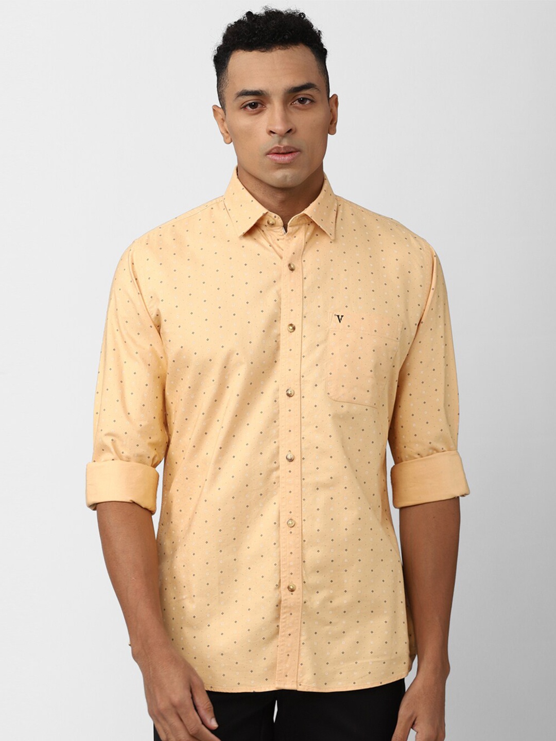 

Van Heusen Sport Slim Fit Micro Ditsy Printed Pure Cotton Casual Shirt, Beige