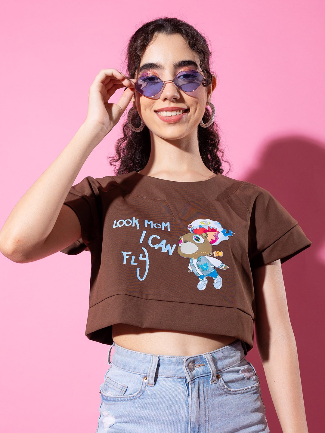 

Stylecast X Hersheinbox Brown Graphic Printed Boxy Crop Top