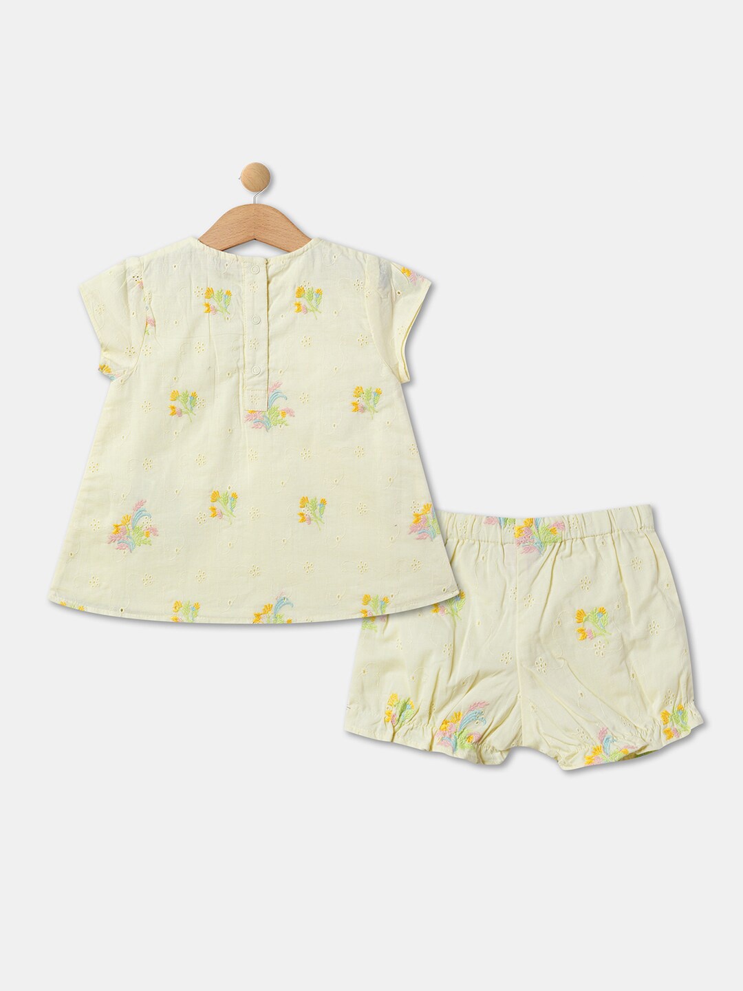 

R&B Infant Girls Printed Pure Cotton Square Neck Top With Shorts, Yellow
