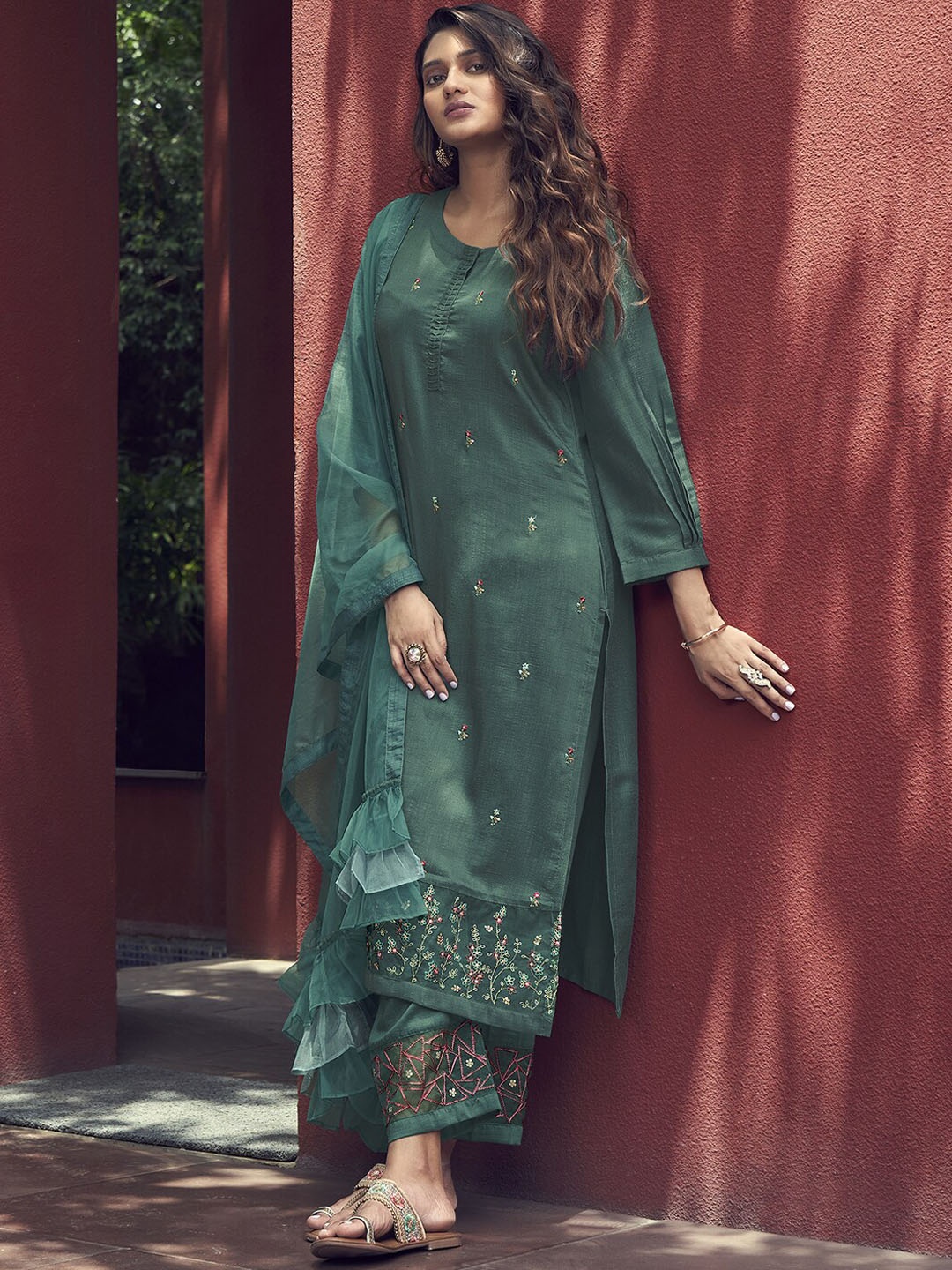 

Indo Era Sea Green Floral Embroidered Kurta & Trousers With Dupatta