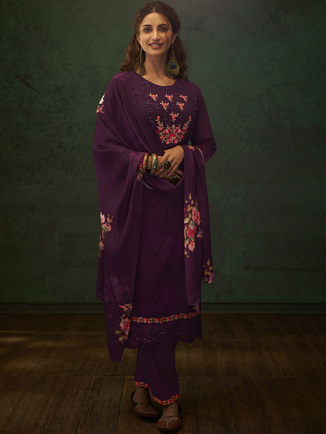 

Indo Era Floral Embroidered Kurta with Trousers & With Dupatta, Purple