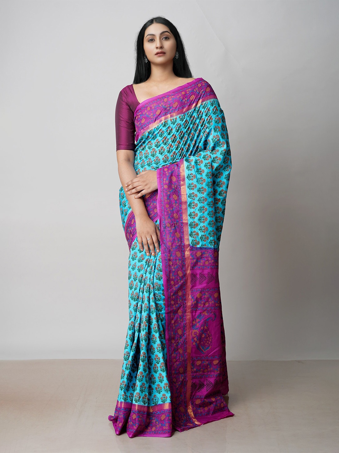 

Unnati Silks Ethnic Motifs Silk Blend Baluchari Saree, Blue