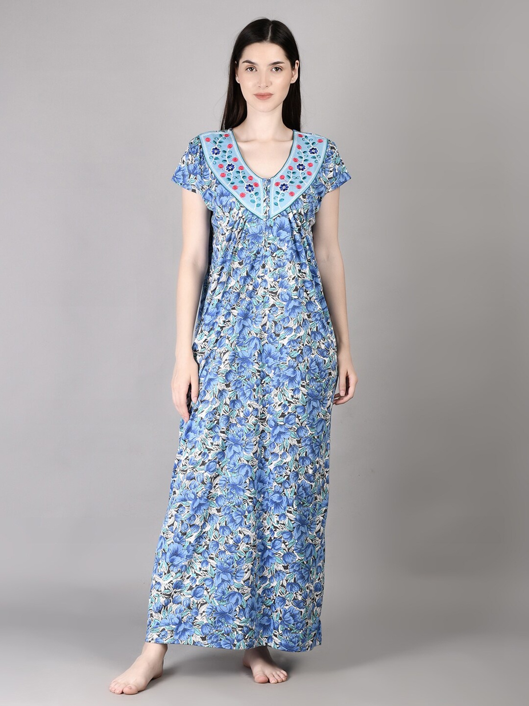 

Noty Floral Printed V-Neck Maxi Nightdress, Navy blue