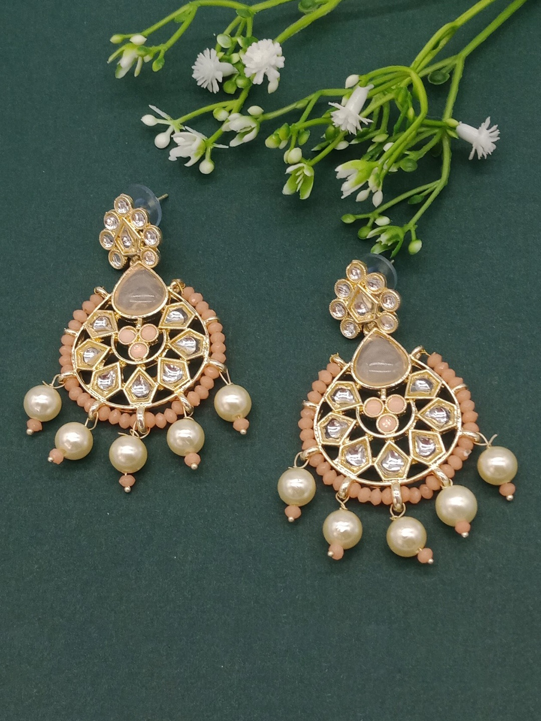 

AASHISH IMITATION Gold-Plated Kundan Studded & Pearls Beaded Chandbalis, Peach