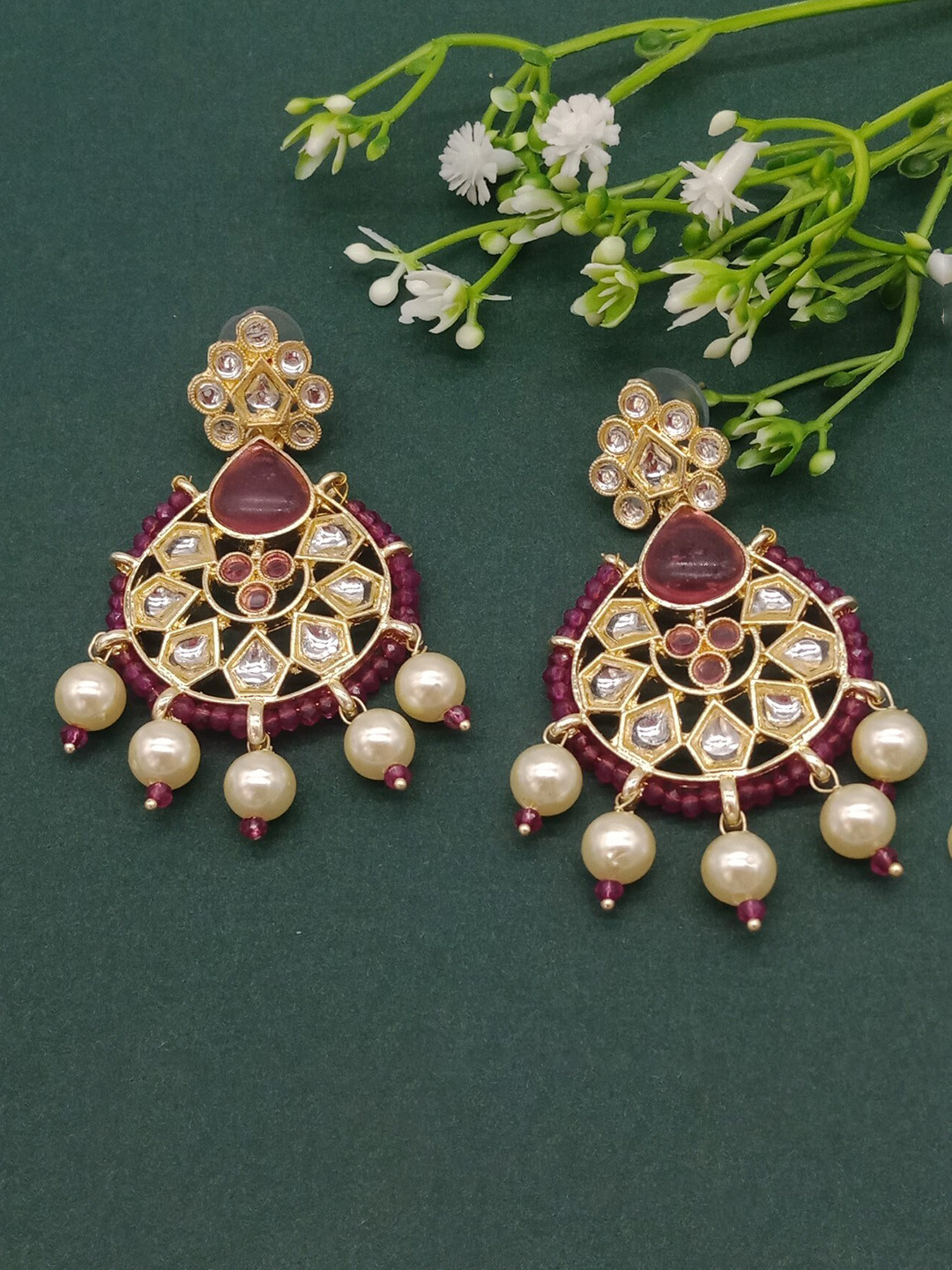 

AASHISH IMITATION Gold-Plated Kundan Studded & Pearls Beaded Chandbalis, Purple