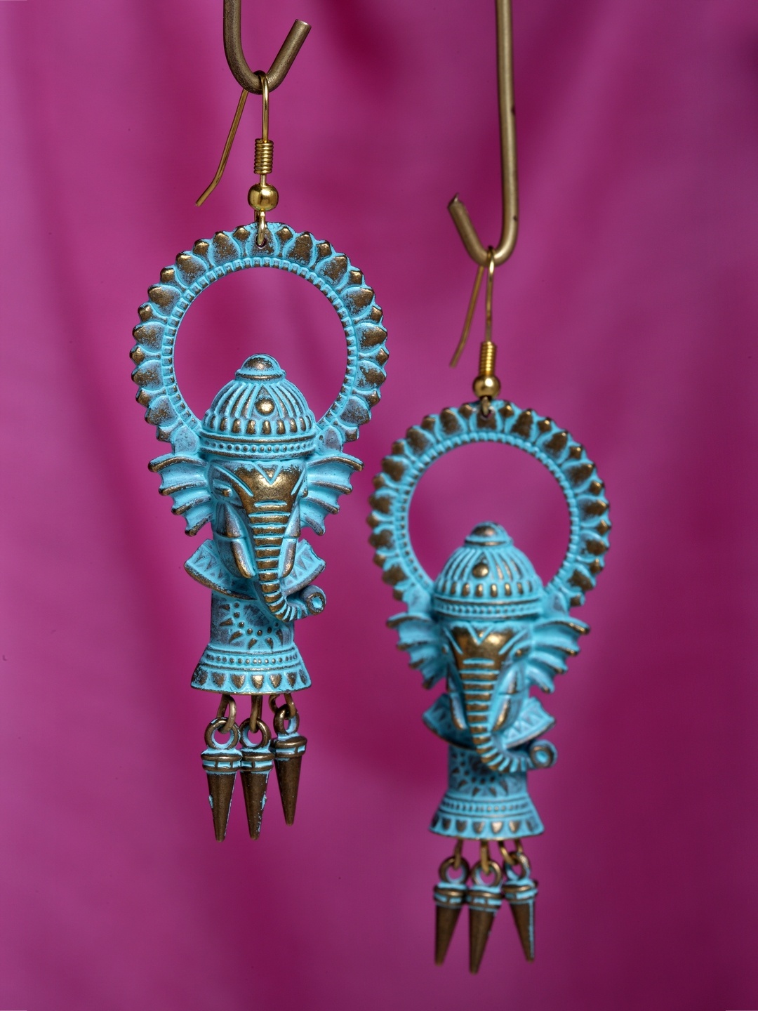 

DIVA WALK Antique Gold-Toned & Blue Handcrafted Lord Ganesha Drop Earrings