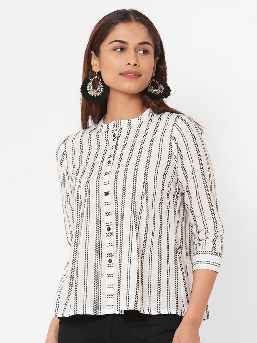 

KAMI KUBI Ethnic Motif Printed Cotton Shirt Style Top, White