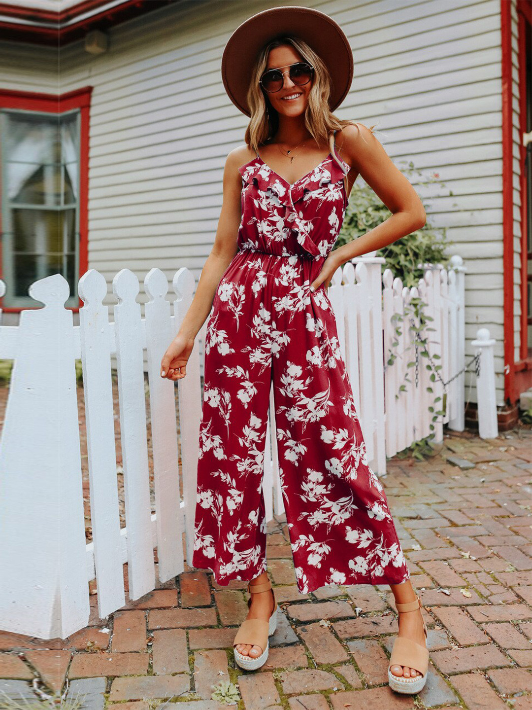 

BoStreet Red & White Floral Printed Ruffles Basic Jumpsuit