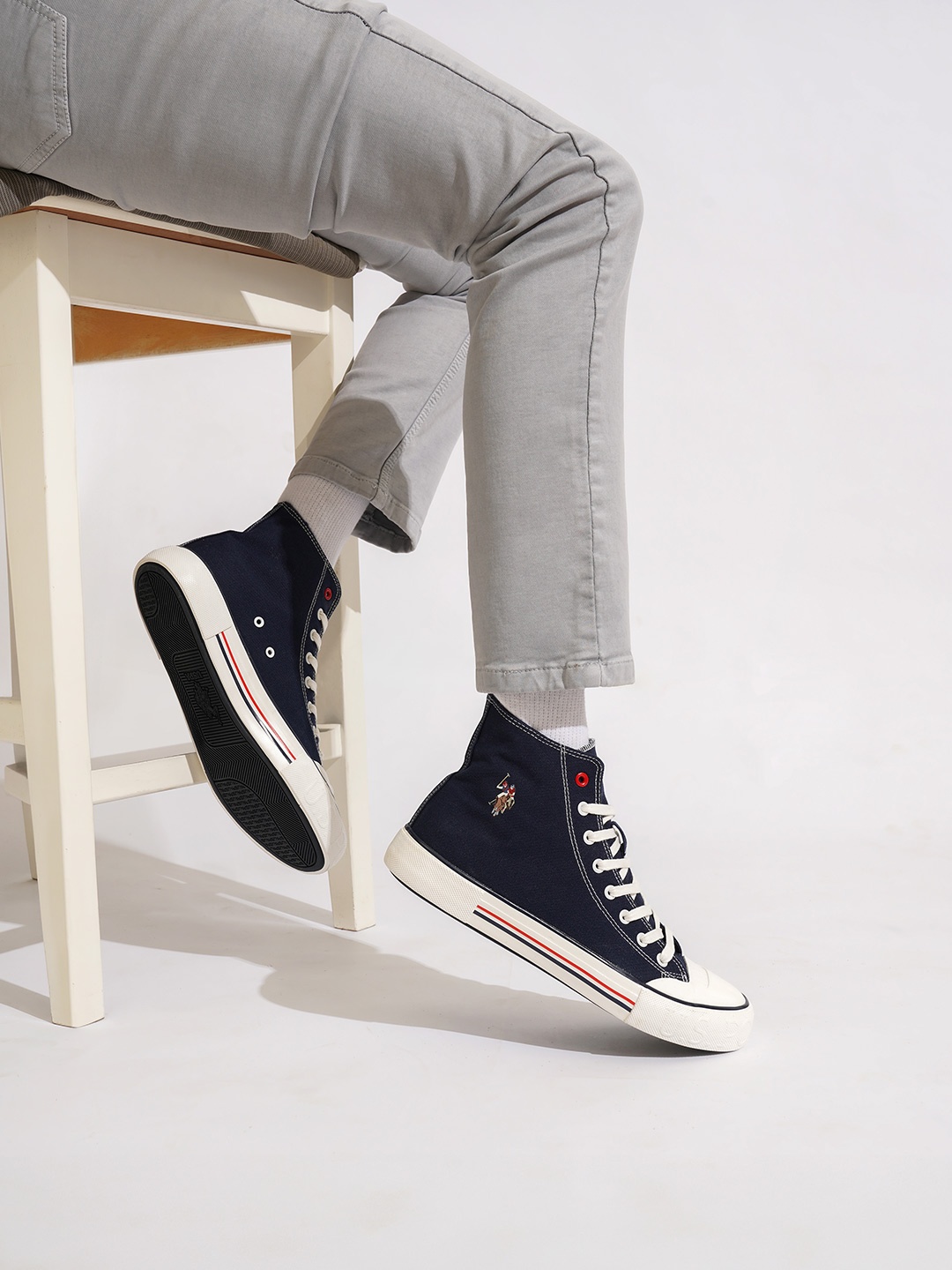 

U.S. Polo Assn. Men Vlair Classics Mid Top Sneakers, Navy blue