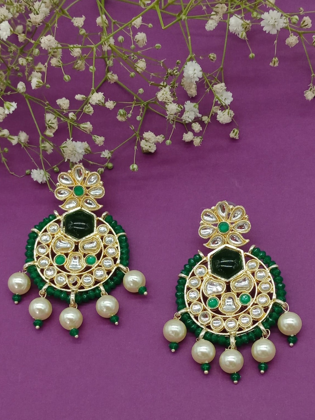 

AASHISH IMITATION Gold-Plated Kundan Studded & Pearls Beaded Chandbalis, Green