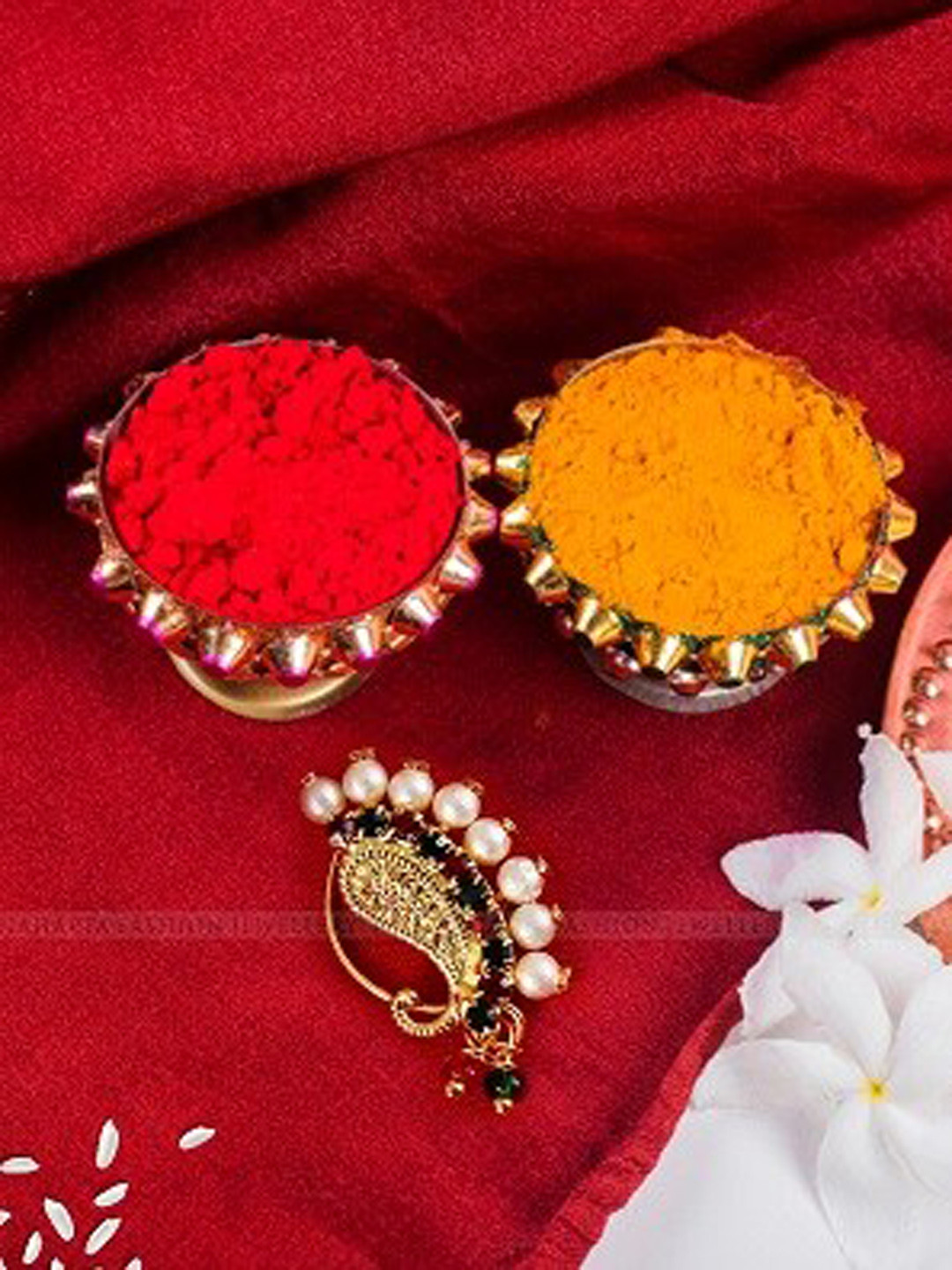 

Vighnaharta Set Of 2 Gold-Plated Stone-Studded & Pearl Beaded Nosepins