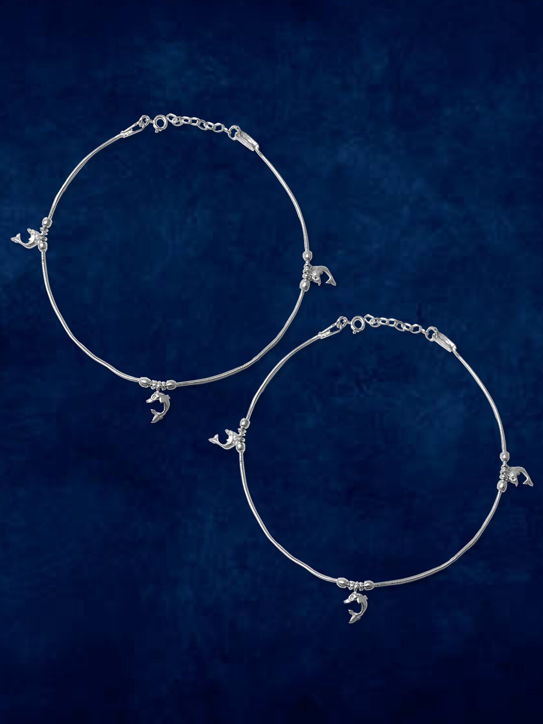 

Taraash Set Of 2 92.5 Sterling Silver Dolphin Charms Anklets
