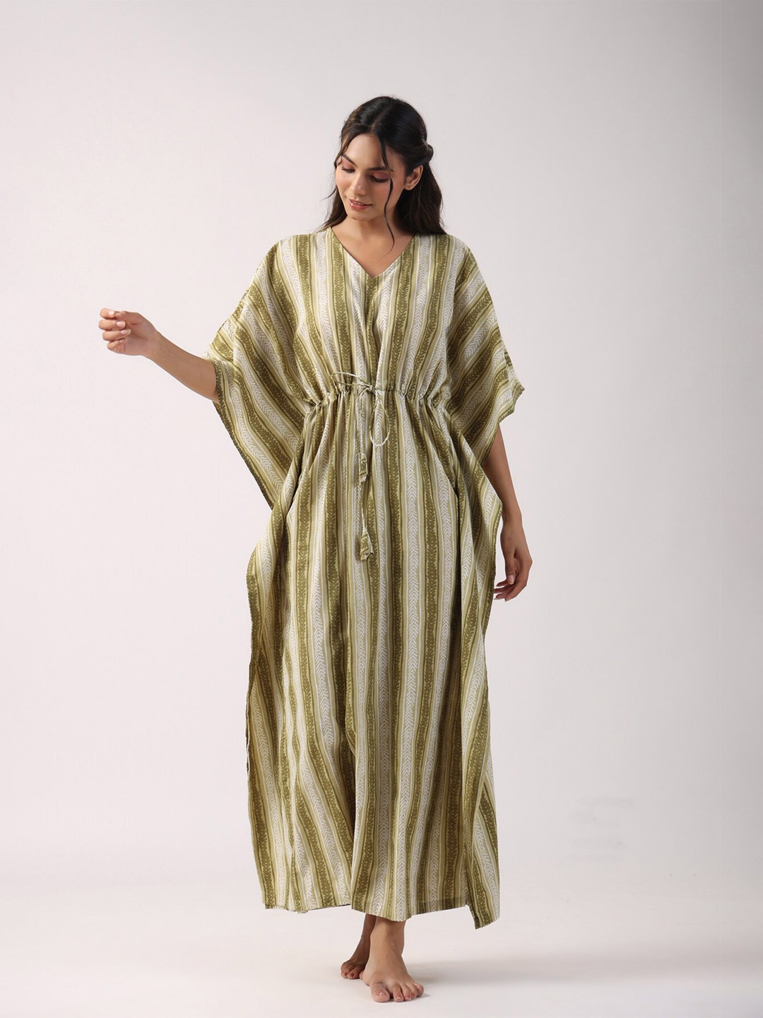 

JISORA Green Striped Pure Cotton Maxi Kaftan Nightdress